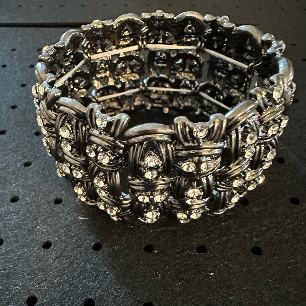 Rhinestone Embellished Gunmetal Stretch Bracelet